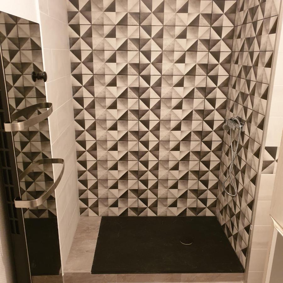 Lumiere Apartment Cholet Bagian luar foto