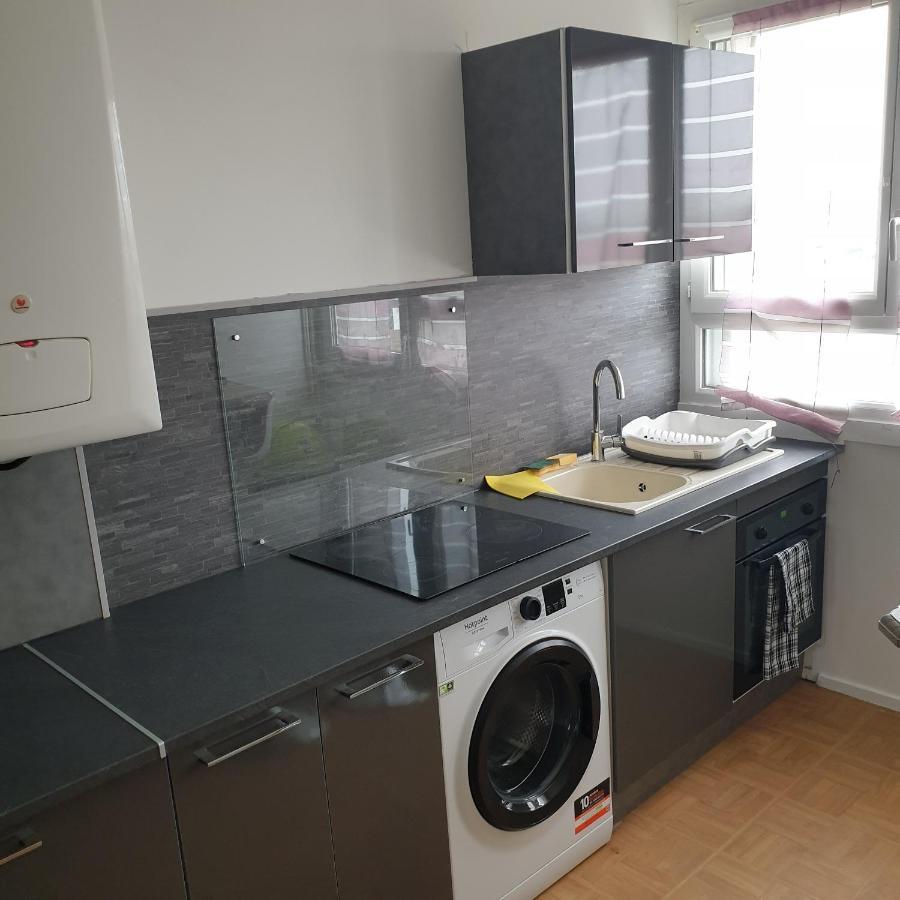 Lumiere Apartment Cholet Bagian luar foto